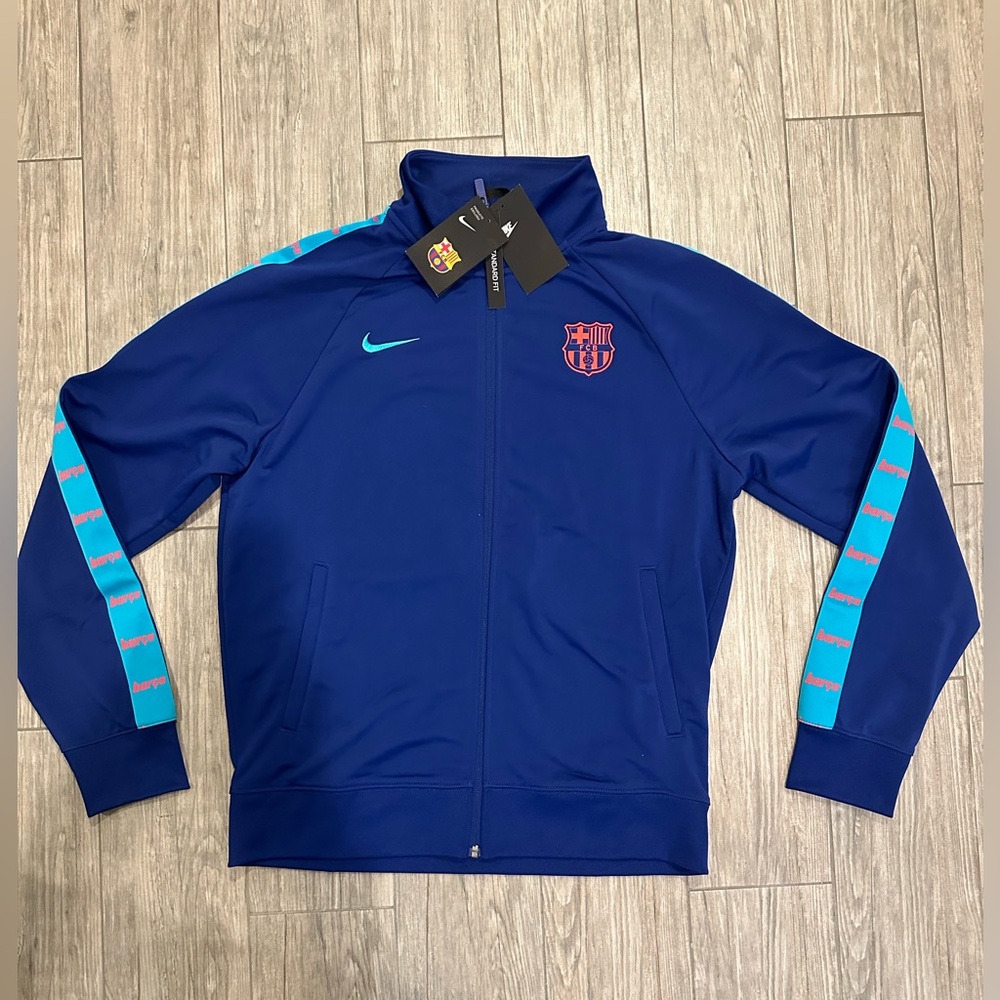 Men’s Nike FCB Barcelona zip up.